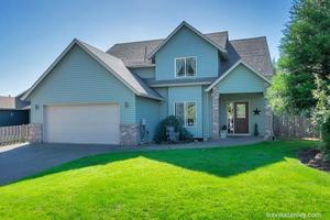 photo 1 of 1241 SE 10th Ave, Canby, OR 97013