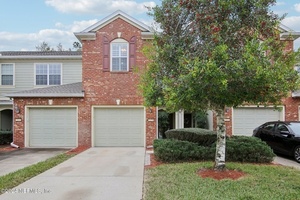 photo 1 of 7075 Roundleaf Dr, Jacksonville, FL 32258