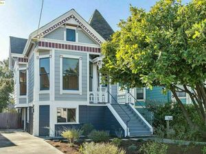 photo 1 of 2044 Encinal Ave, Alameda, CA 94501