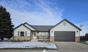 photo 1 of 1435 E 6th St, Deer Park, WA 99006