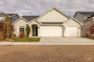 photo 1 of 3880 W Torana Dr, Meridian, ID 83646