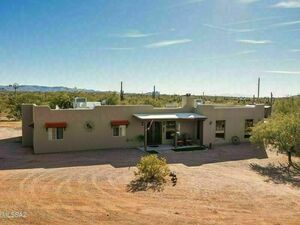 photo 1 of 43871 E Cadillac Wash Rd, Tucson, AZ 85739