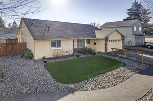 photo 1 of 2116 Neville Ave, Forest Grove, OR 97116
