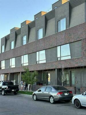 photo 1 of 3927 Inca St, Denver, CO 80211