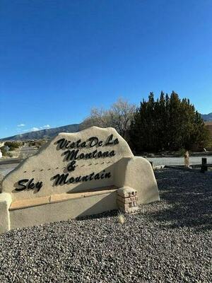 photo 1 of 103 Vista Montana Loop, Placitas, New Mexico 87043