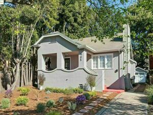 photo 1 of 905 Modoc St, Berkeley, CA 94707