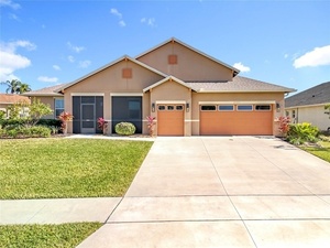 photo 1 of 16304 Spring View Ct, Clermont, FL 34711