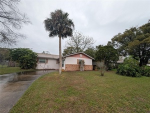 photo 1 of 110 Kasey Dr, Orlando, FL 32807