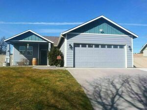 photo 1 of 5816 W 11th Ave #AVE`, Kennewick, WA 99338