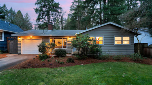 photo 1 of 16748 Lake Forest Blvd, Lake Oswego, OR 97035