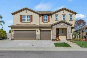 photo 1 of 8056 Concerto Way, Roseville, CA 95747