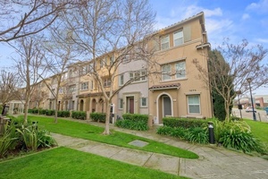 photo 1 of 1670 Avina Cir #2, Santa Clara, CA 95054