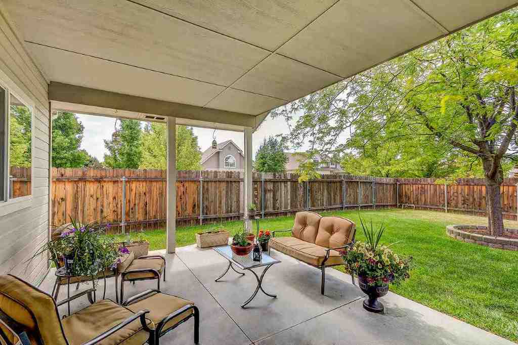 13263 W Tapatio Dr, Boise, ID 83713 MondoFlyers real estate flyer