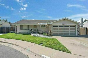 photo 1 of 34375 Atteridge Ct, Fremont, CA 94555