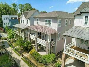 photo 1 of 914 Martin St NW, Atlanta, GA 30318