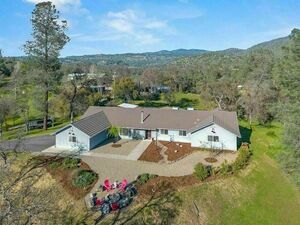 photo 1 of 33269 River Knolls Rd, Coarsegold, CA 93614
