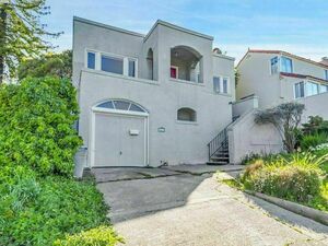 photo 1 of 219 Arlington Ave, Kensington, CA 94707