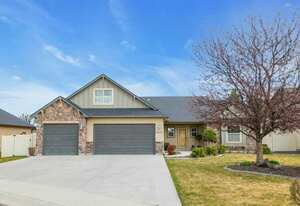photo 1 of 4421 Compton Ave, Caldwell, ID 83607