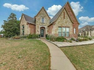 photo 1 of 456 Wyndemere Blvd, Heath, TX 75032