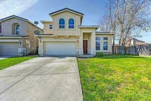 photo 1 of 1725 Monte Vista Ct, West Sacramento, CA 95691