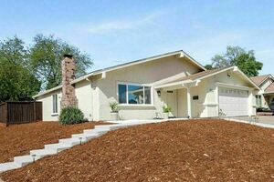 photo 1 of 8051 Oak Meadow Ct, Citrus Heights, CA 95610