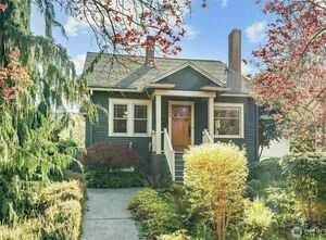 photo 1 of 1109 Hoyt Avenue, Everett, WA 98201