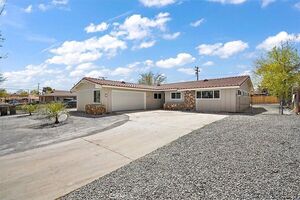 photo 1 of 15668 Inyo St, Victorville, CA 92395