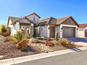 photo 1 of 61755 E Marble Dr, Oracle, AZ 85623