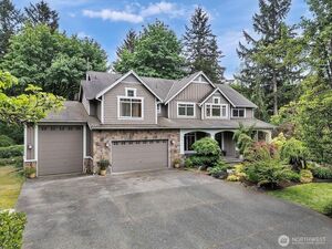 photo 1 of 20735 SE 162nd Way, Renton, WA 98059