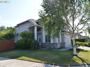 photo 1 of 809 N 9th Way, Ridgefield, WA 98642