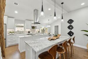 photo 1 of 1105 Northpark Dr, Richardson, TX 75081