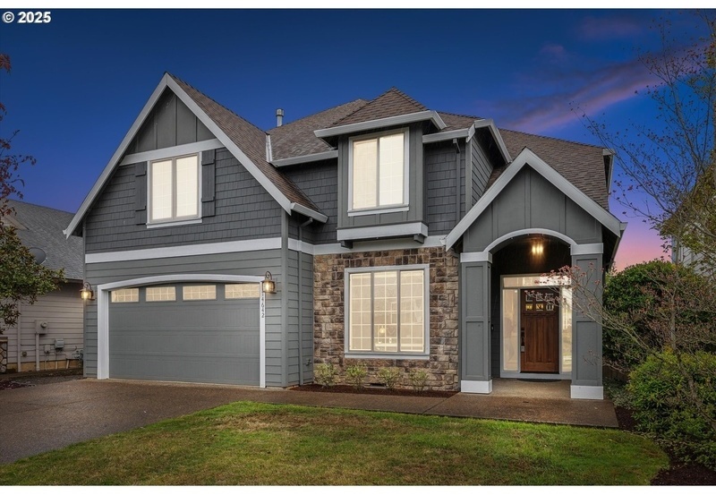 photo 1 of 14642 Walnut Grove Way, Oregon City, OR 97045