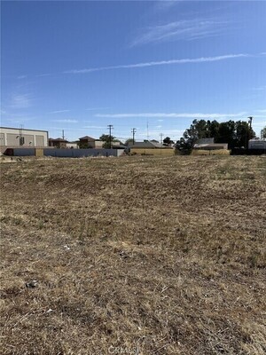 photo 1 of 5 th Ste Vic Avenue K2 Ste, Lancaster, CA 93535