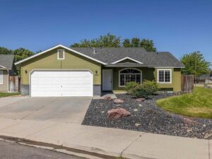 photo 1 of 149 E Woodbury Dr, Meridian, ID 83646