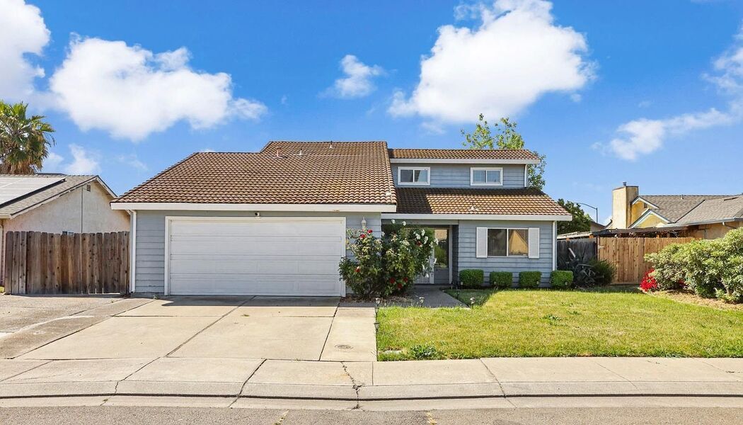 photo 1 of 1122 Morning Dew Pl, Stockton, CA 95210