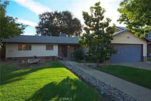 photo 1 of 1041 Golden Gate Ave, Dos Palos, CA 93620