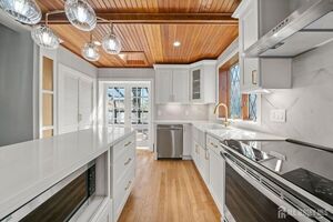 photo 1 of 657 Amboy Ave, Edison, NJ 08837