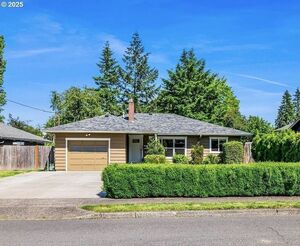 photo 1 of 5570 SW Franklin Ave, Beaverton, OR 97005