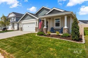 photo 1 of 2829 N Cherry Grove Way, Star, ID 83669