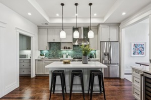 photo 1 of 2481 Folsom St, San Francisco, CA 94110