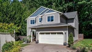 photo 1 of 20707 SW Trailblazer Pl, Sherwood, OR 97140
