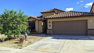 photo 1 of 221 W Calle Paso Suave, Sahuarita, AZ 85629