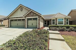 photo 1 of 461 S Cascade Way, Madera, CA 93636