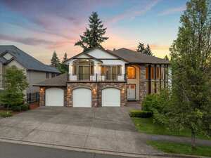 photo 1 of 15533 SE Chelsea Morning Dr, Happy Valley, Oregon 97086