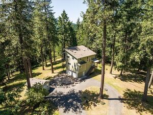 photo 1 of 32475 Beymer Rd, Eugene, OR 97405