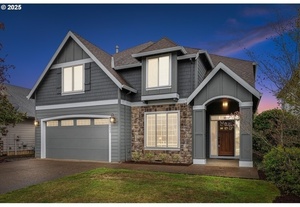 photo 1 of 14642 Walnut Grove Way, Oregon City, OR 97045