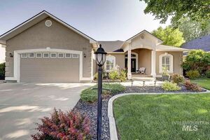 photo 1 of 313 Creekside Pl, Nampa, ID 83686