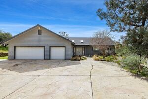 photo 1 of 43707 Cedar Grove Ct, Coarsegold, CA 93614