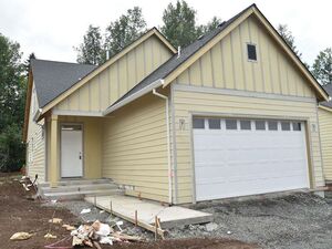 photo 1 of 845 Oakleaf Way, Silverton, OR 97381