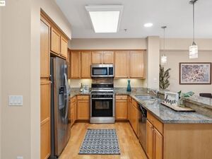 photo 1 of 1310 Creekside Dr #103, Walnut Creek, CA 94596